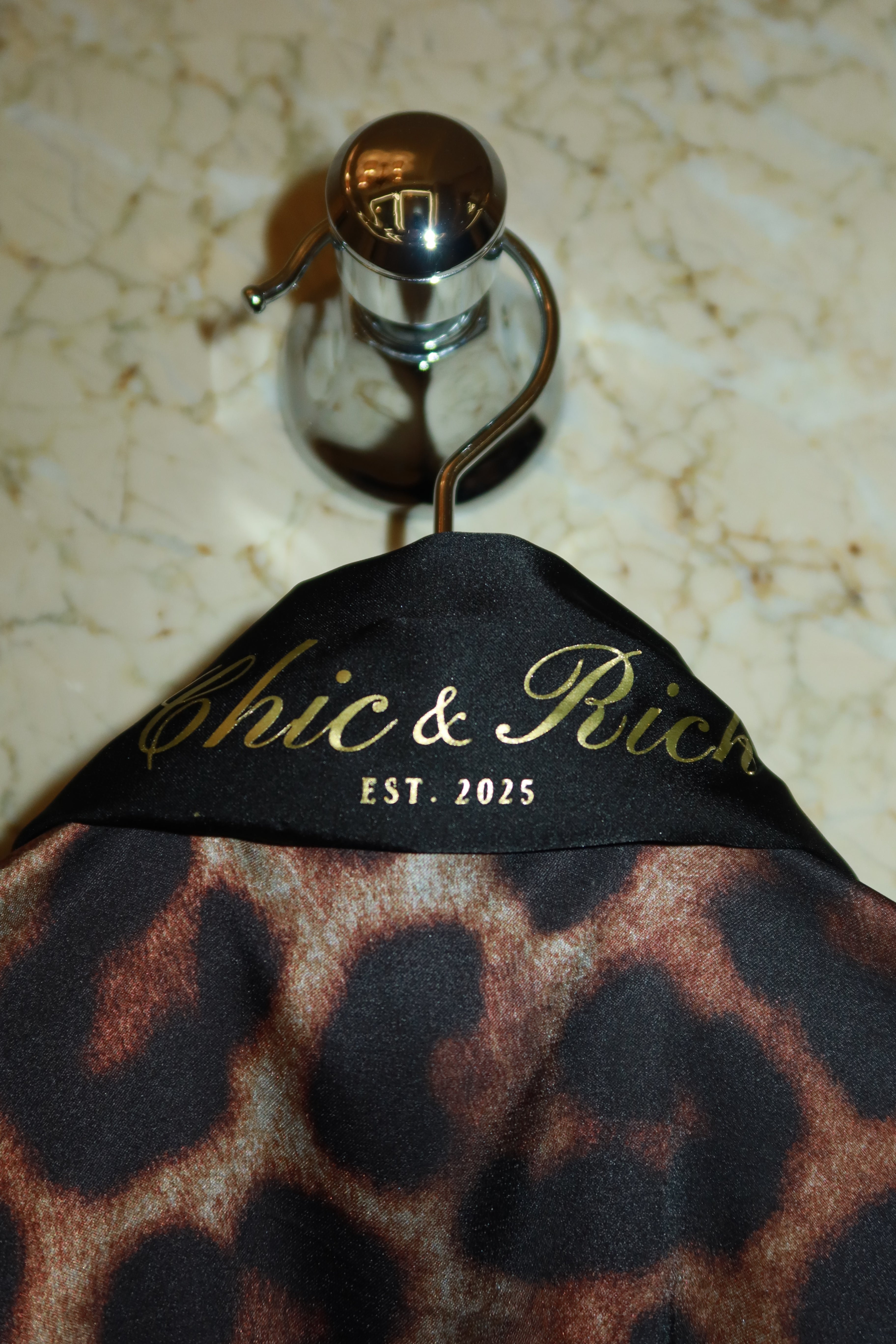 The Rich Wife Robe – Leopard